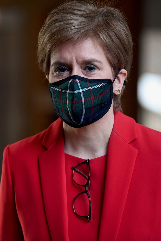 一个戴眼镜的人:首相尼古拉·斯特金(Nicola Sturgeon)下周将作证(Jeff J Mitchell / PA)